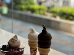 巧克力脆皮甜筒-DQ·蛋糕·冰淇淋(上海惠南店)