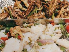 -小鱼小牛·鱼牛干锅·脆鱼火锅(世欧广场店)