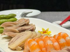 -HOMES上海本帮菜(襄阳公园店)