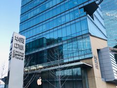 -Apple零售店(华贸购物中心店)