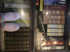 -钟书阁(松江泰晤士小镇店)