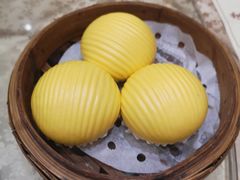 甘筍汁流沙包-赏点粤式点心(广州塔店)