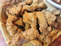 -爆炸头阿姨小四川正宗川味小吃(无任何分店)