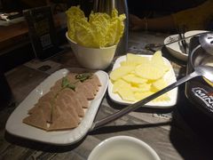 -鸣牌鸡煲(大岭山店)