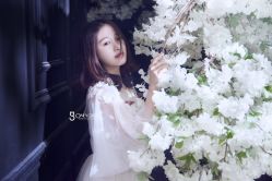 -onlygirl摄影美学馆高端定制(江滩店)