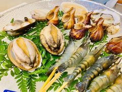 -白仁仔· 活烤海鲜 宵夜(豫园店)