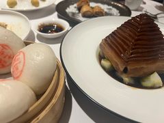 金牌扣肉-南麓·浙里(外滩店)