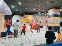 -MELAND CLUB亲子乐园·派对·餐厅(北京芳圆里ID MALL店)