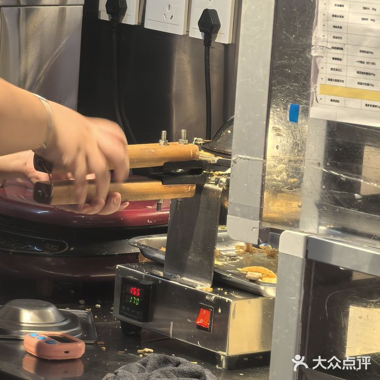 在南京也可以水灵灵地吃上港式甜品啦~