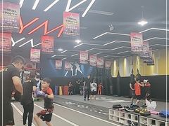 -成杰格斗·拳击·柔术·防身术(建设路店)