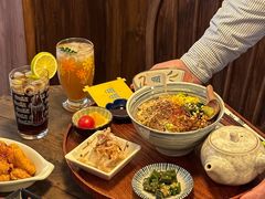 -嘁嘁茶泡饭