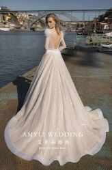 -艾米丽婚纱礼服