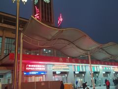 -临江餐馆二楼美食部落