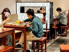 -裕兴记•蟹黄面馆(人民广场店)