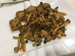 -百乐门喜宴(海珠广场华厦店)