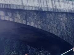 -安吉龙王山峡谷漂流