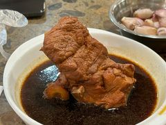 -周家大连水饺(美专校街店)