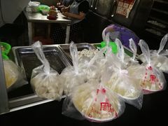 -周震馄饨