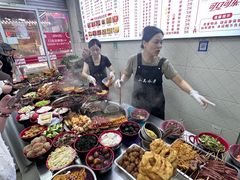 -小吴水煮(羊子巷无任何分店)