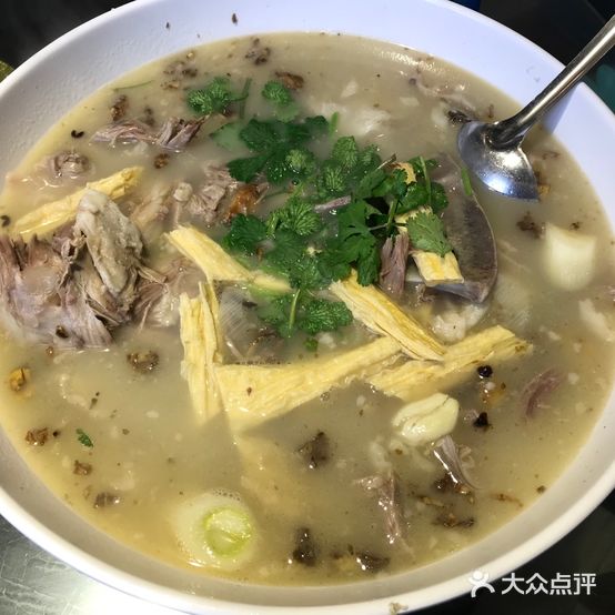 顺和祥全羊宴(徐州市汉泉山庄南区西南)