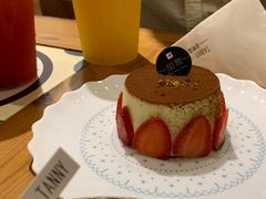 -甜莺蛋糕(顺盈时代广场店)