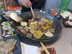 -凉都青瓦房烙锅(清镇中环国际店)