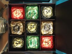 -VENCHI 闻绮(北京国贸商城店)