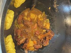 -哈尔滨烧烤·山河村铁锅炖(交大店)