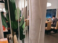 -莲餐厅·湖北菜·潜江小龙虾店(愚园路店)