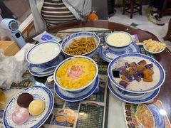 -广信牛奶甜品世家(台东店)