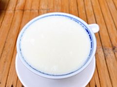 -周大娘牛乳(旧寨古村总店)