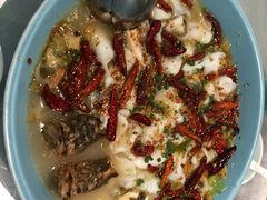 -姚姚酸菜鱼·金戈戈香港豉油鸡(喜荟城联名店)
