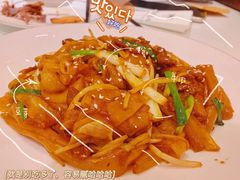 干炒牛肉河粉-铭家点心(秦岭路店)