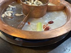 -滇釜火锅·能喝汤的火锅(车公庄店)