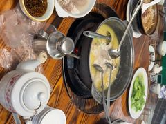 -侠成水上农庄(工业大道店)