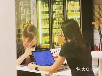 早c晚a选这里！天河北超有格调的咖啡厅，晚上是精酿bar