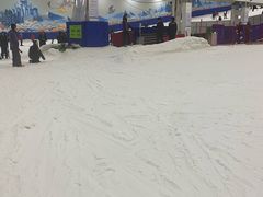 -乔波室内滑雪场