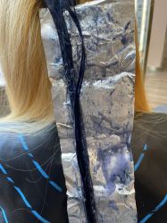 -一東造型烫发染发