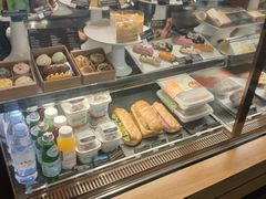面包甜点陈列柜-星巴克(长沙乐和城门店)
