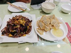 洋葱木耳炒鸡蛋-东四民芳餐厅(世茂工三店)