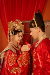 -巴黎春天婚纱摄影(临安店)