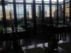 -广州金沙洲希尔顿欢朋酒店