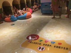 汗蒸区大厅-巴斯漫温泉汗蒸馆(贡湖大道店)
