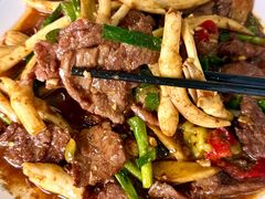 -双月饭店·20年老字号(新村店)