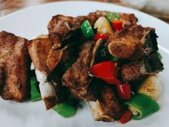蒜香排骨-川湘记