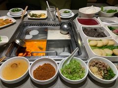 -海底捞火锅(旭辉MALL店)