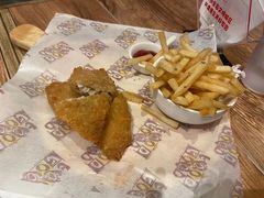 -玛格萝妮(汇智国际商业中心店)