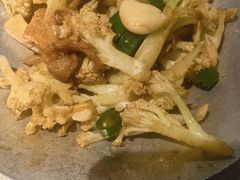 -卢大鲜鱼头捞饭(美利广场店)