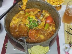-刘姐啤酒鱼民族演艺餐厅(西街总店)