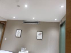 -HEYAN荷妍专业脱毛连锁机构